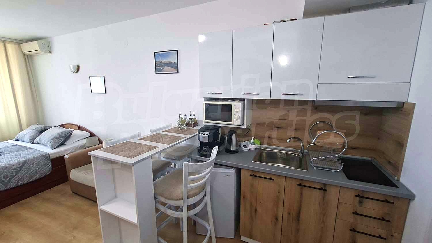 Gallery Picture 9