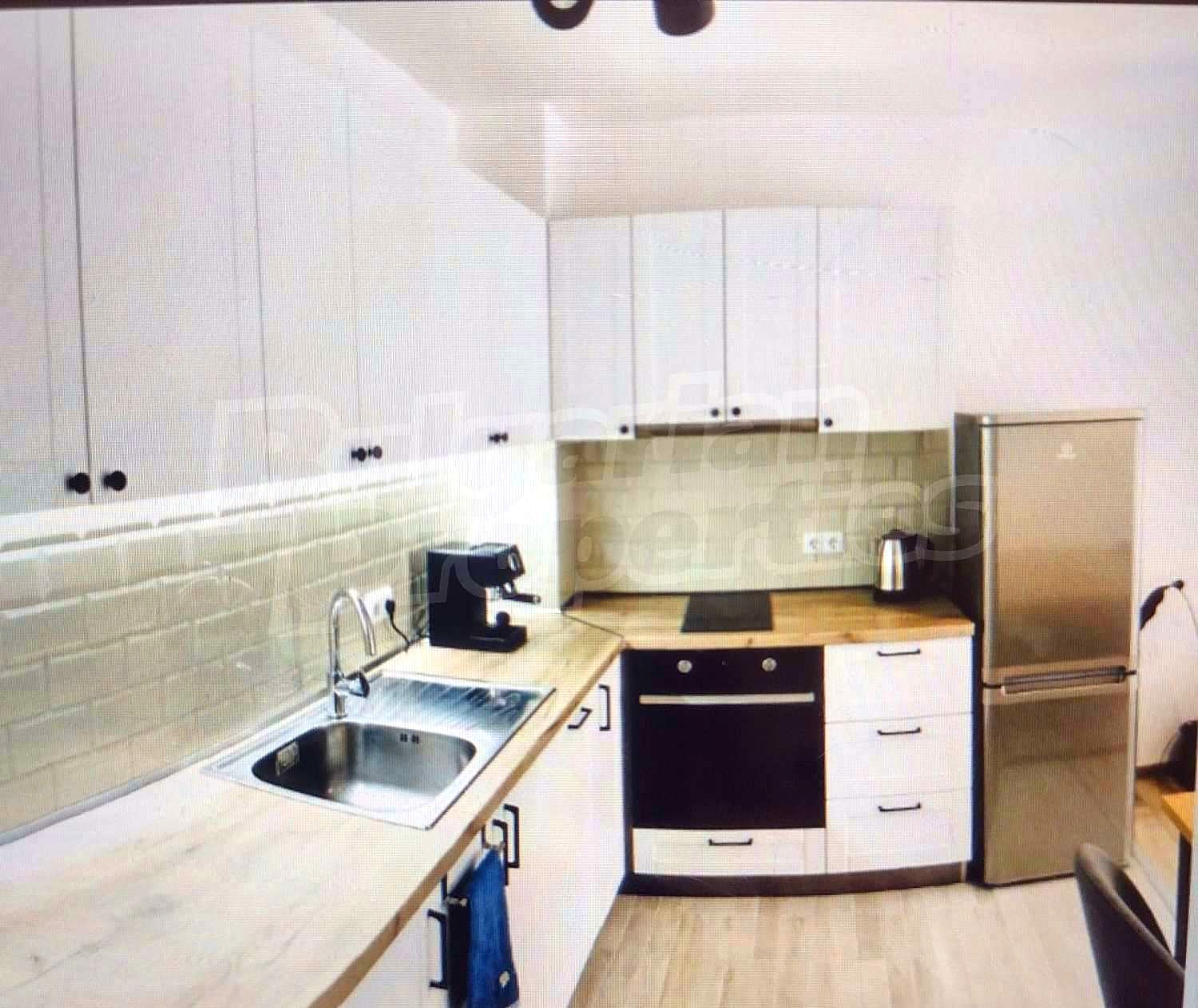Gallery Picture 3