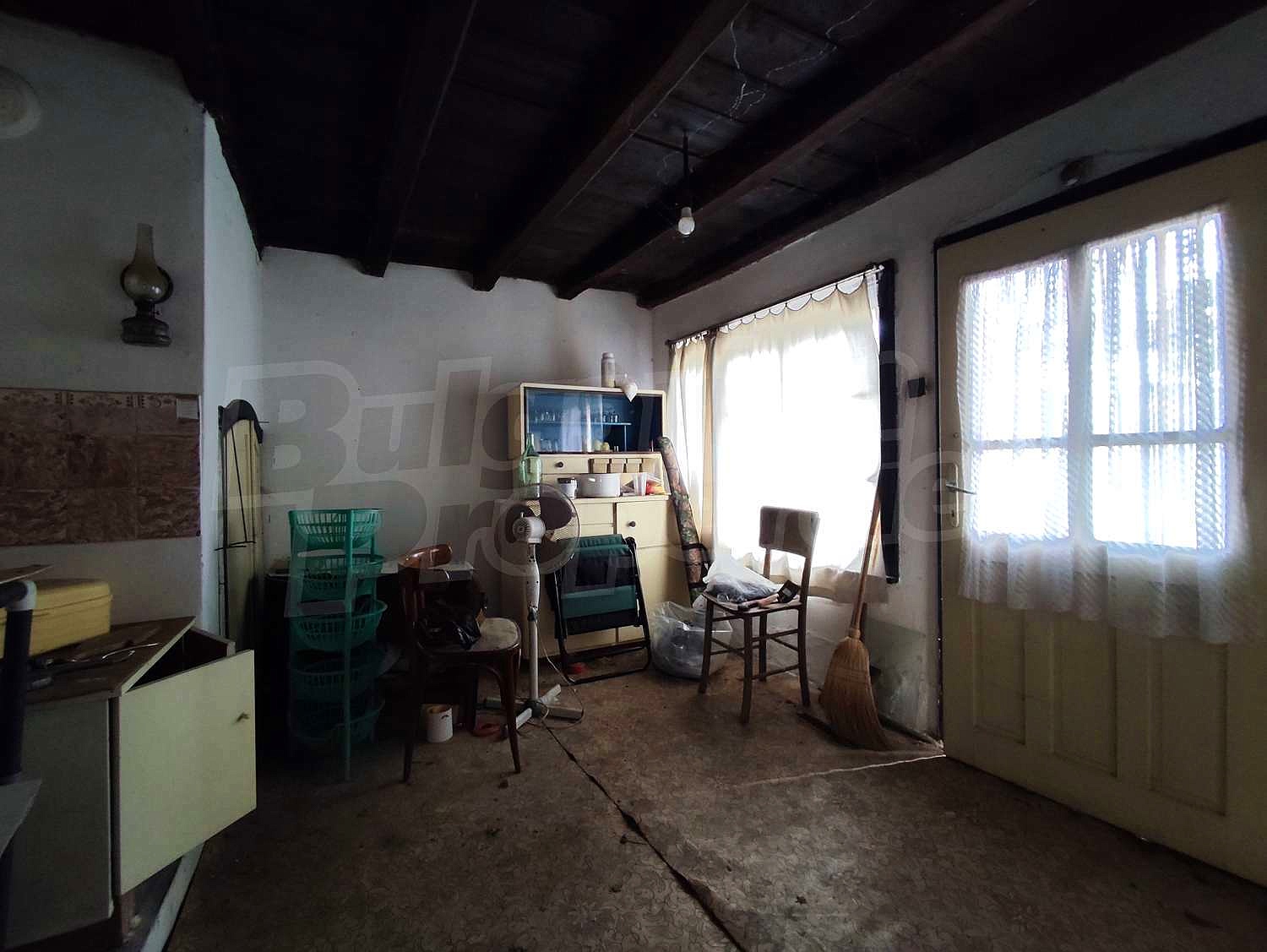 Gallery Picture 12