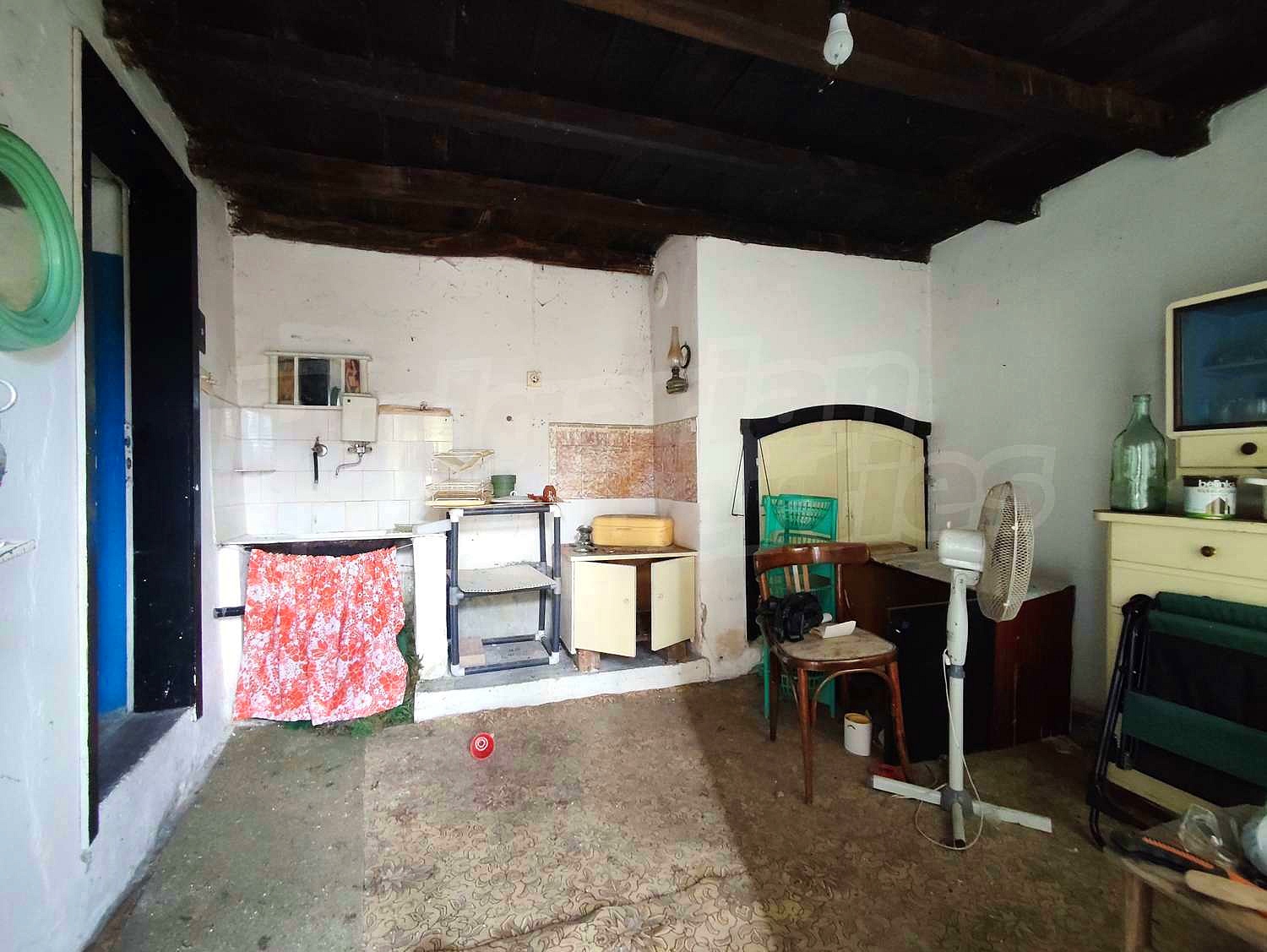 Gallery Picture 13