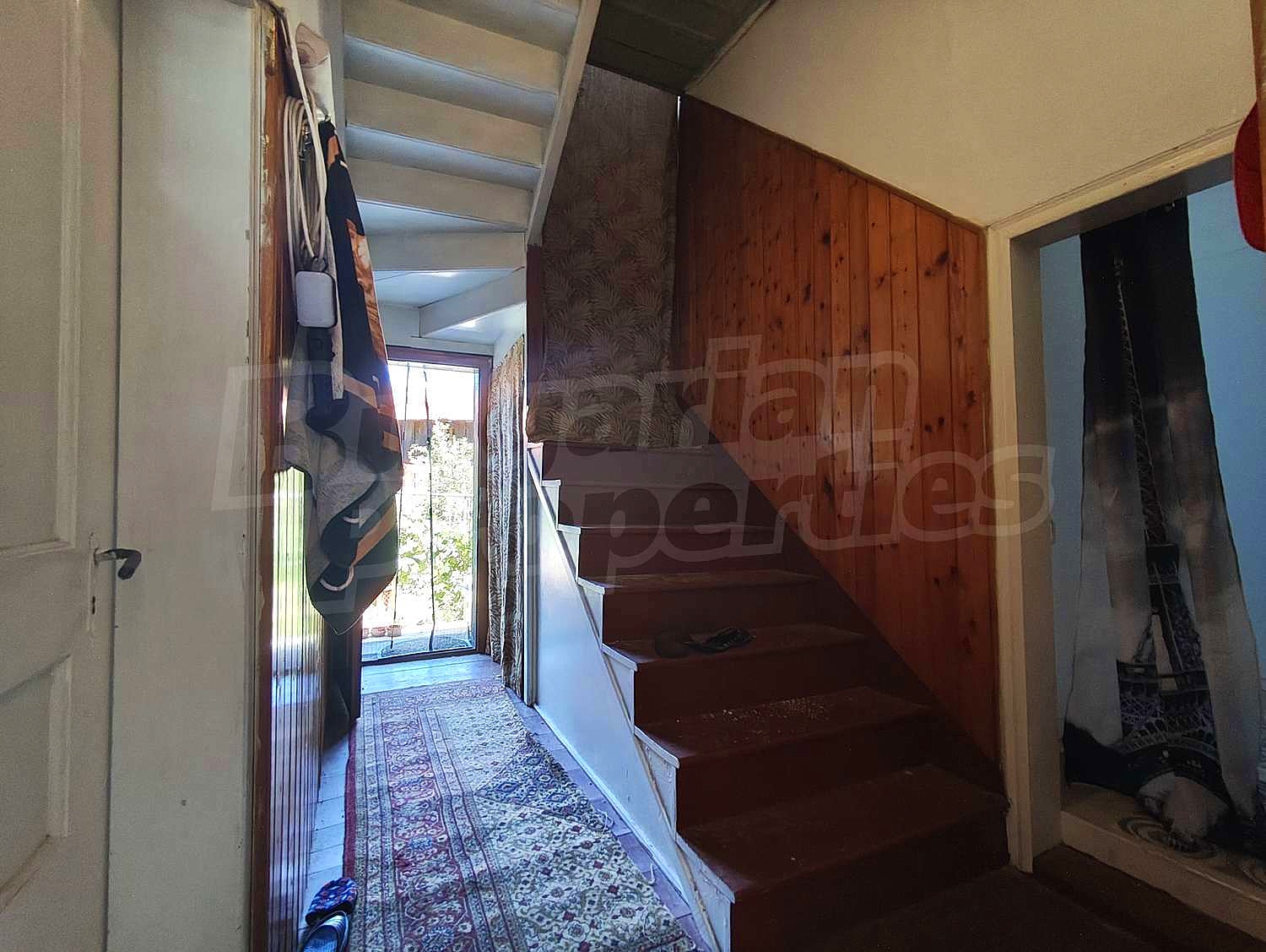 Gallery Picture 16