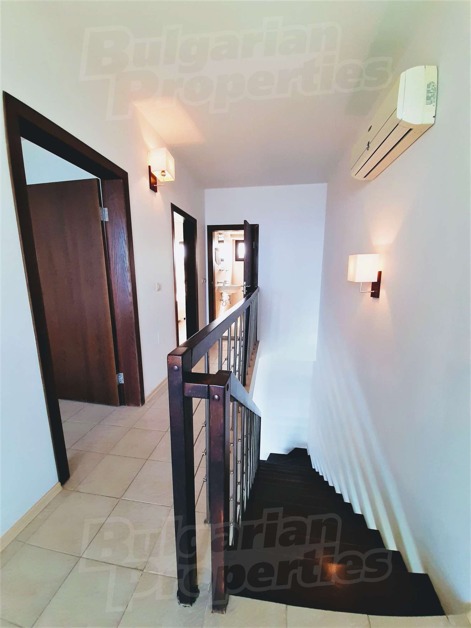 Gallery Picture 11
