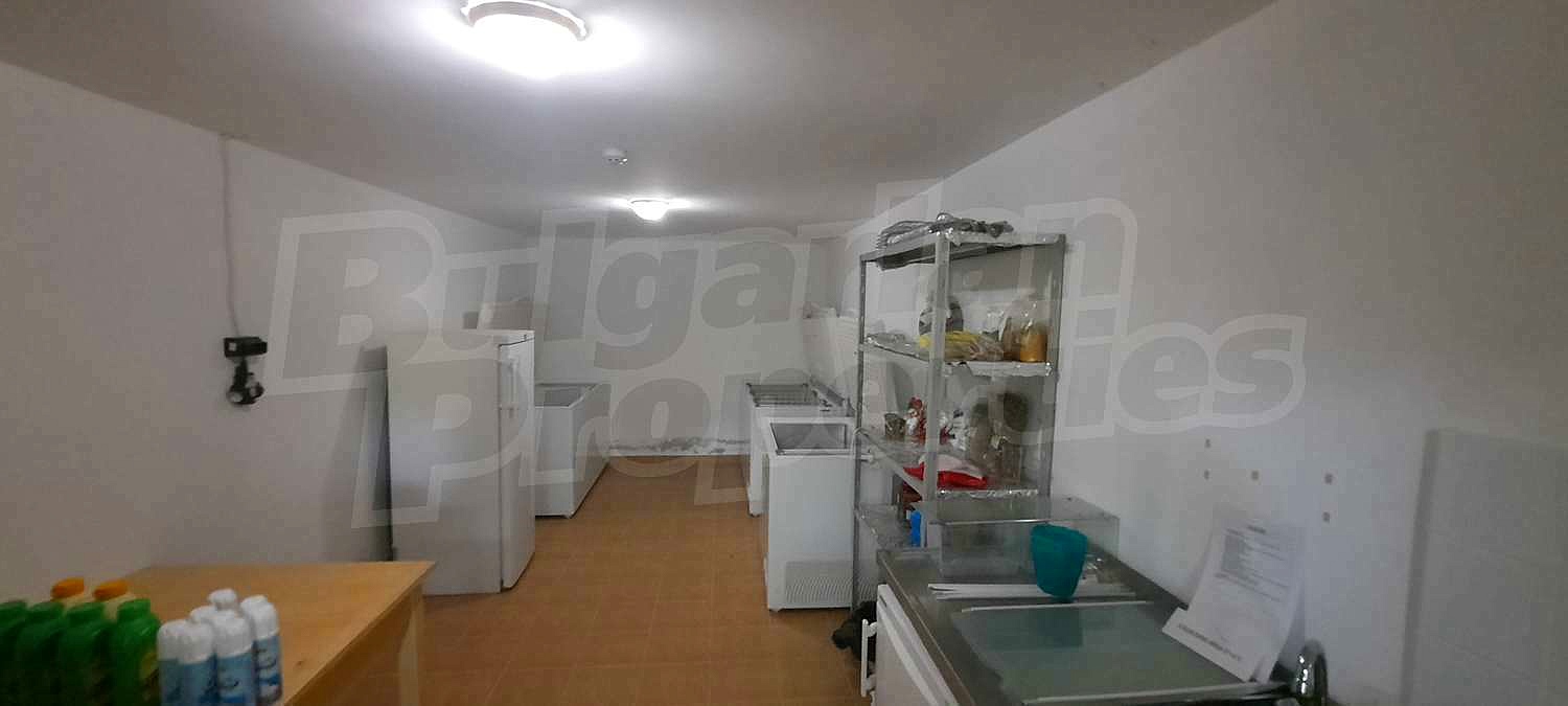 Gallery Picture 34