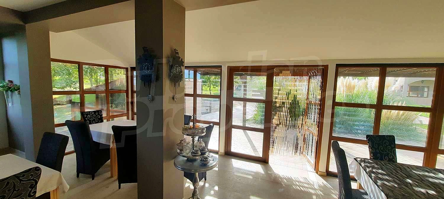 Gallery Picture 56