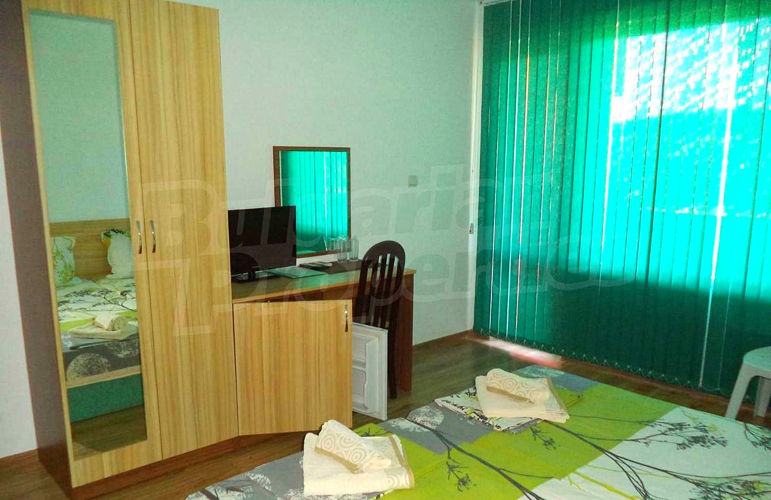 Gallery Picture 38