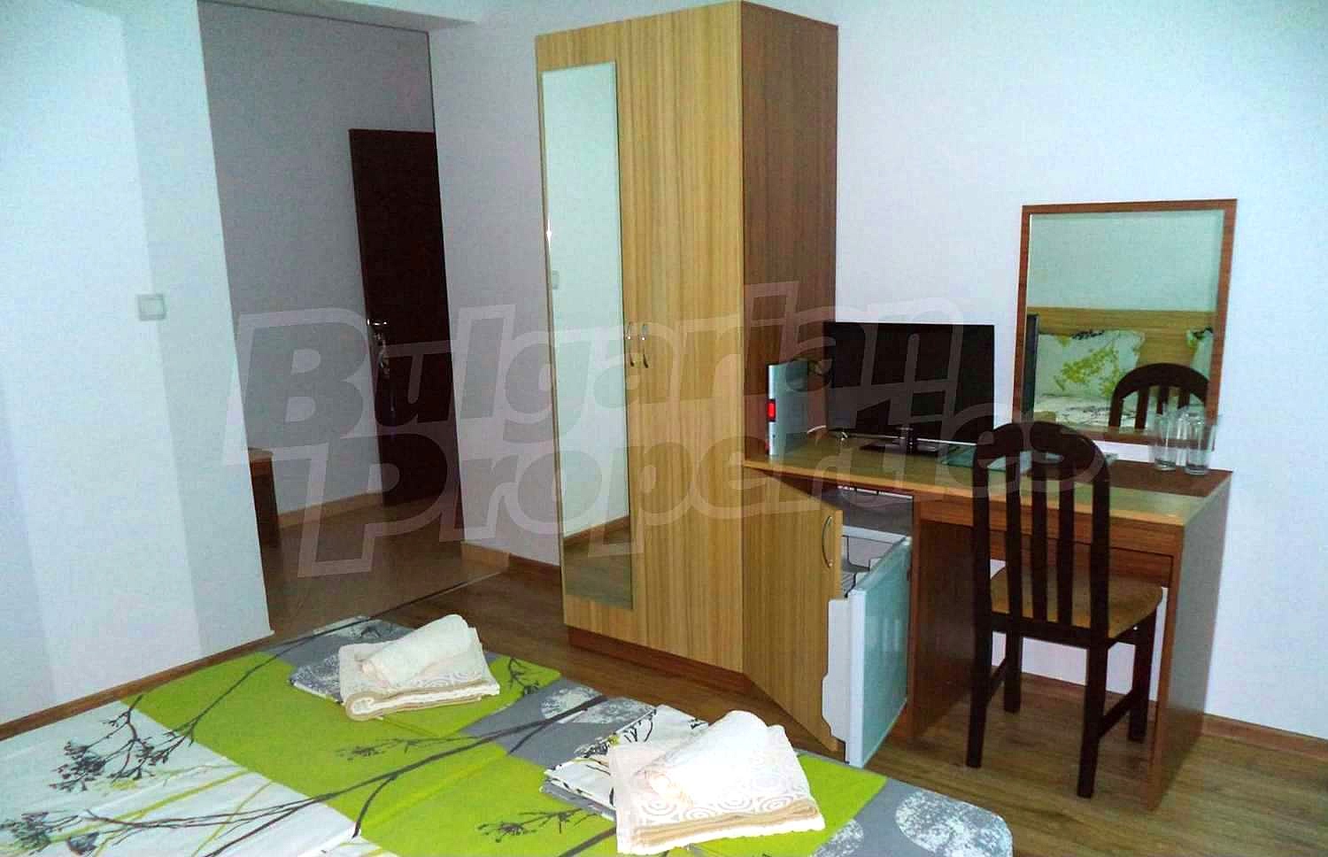 Gallery Picture 39