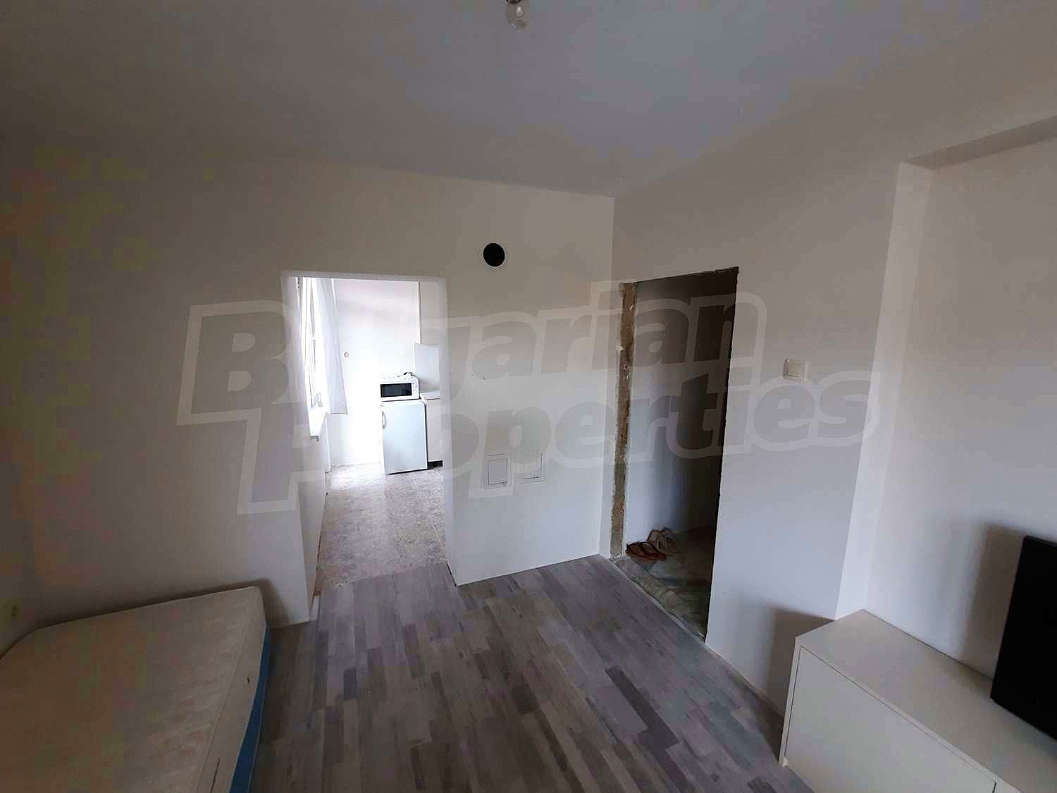 Gallery Picture 14