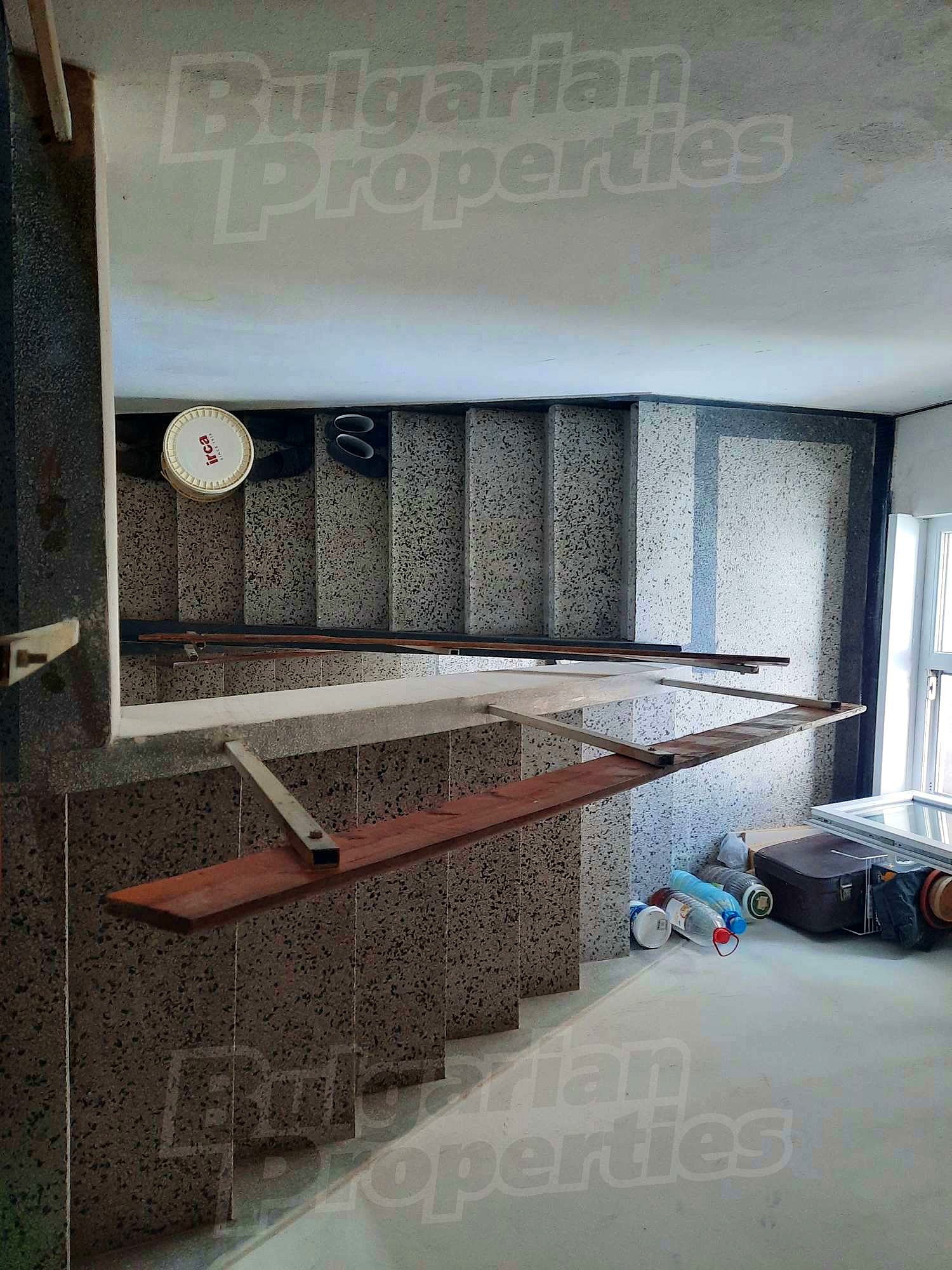 Gallery Picture 18