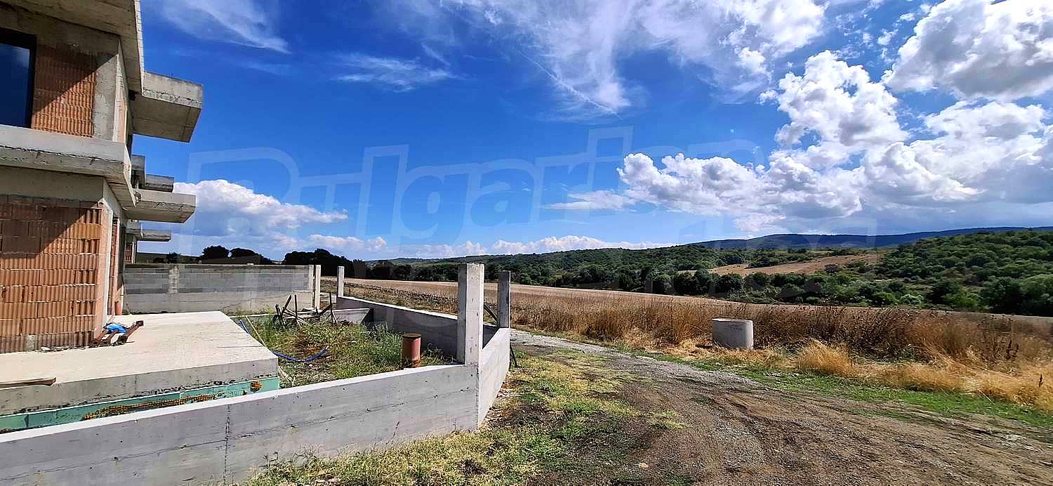 Gallery Picture 29