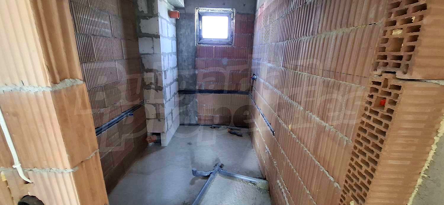 Gallery Picture 30