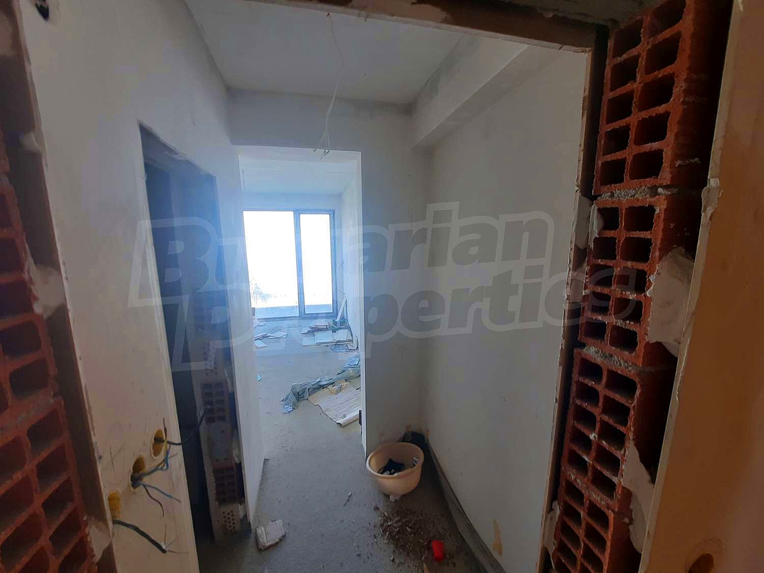 Gallery Picture 14