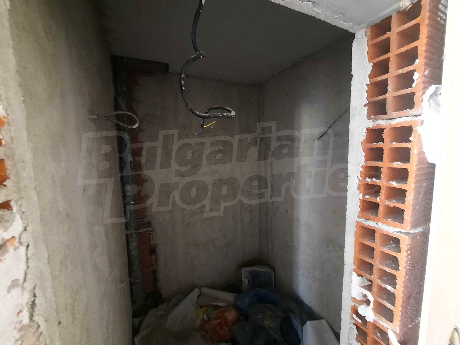 Gallery Picture 16
