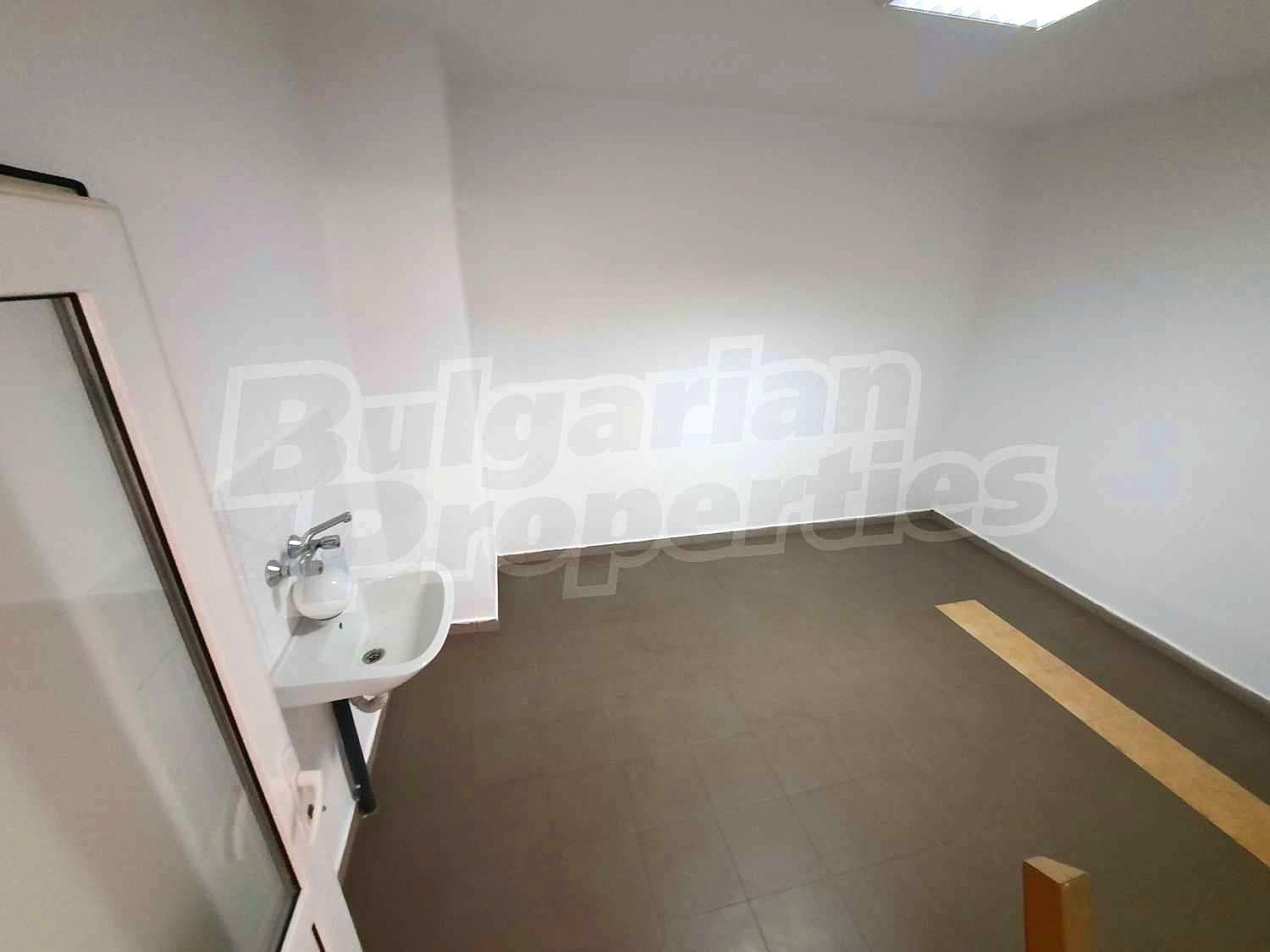 Gallery Picture 6
