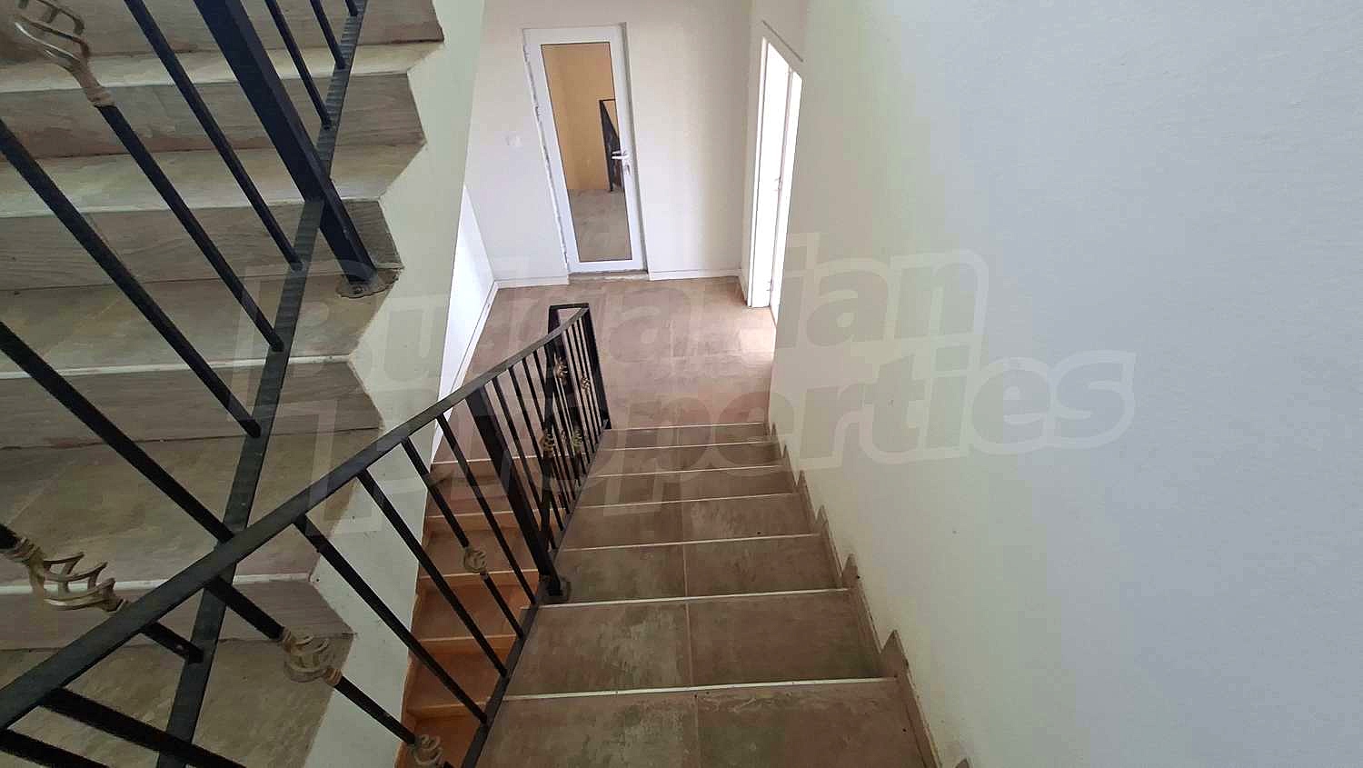 Gallery Picture 8