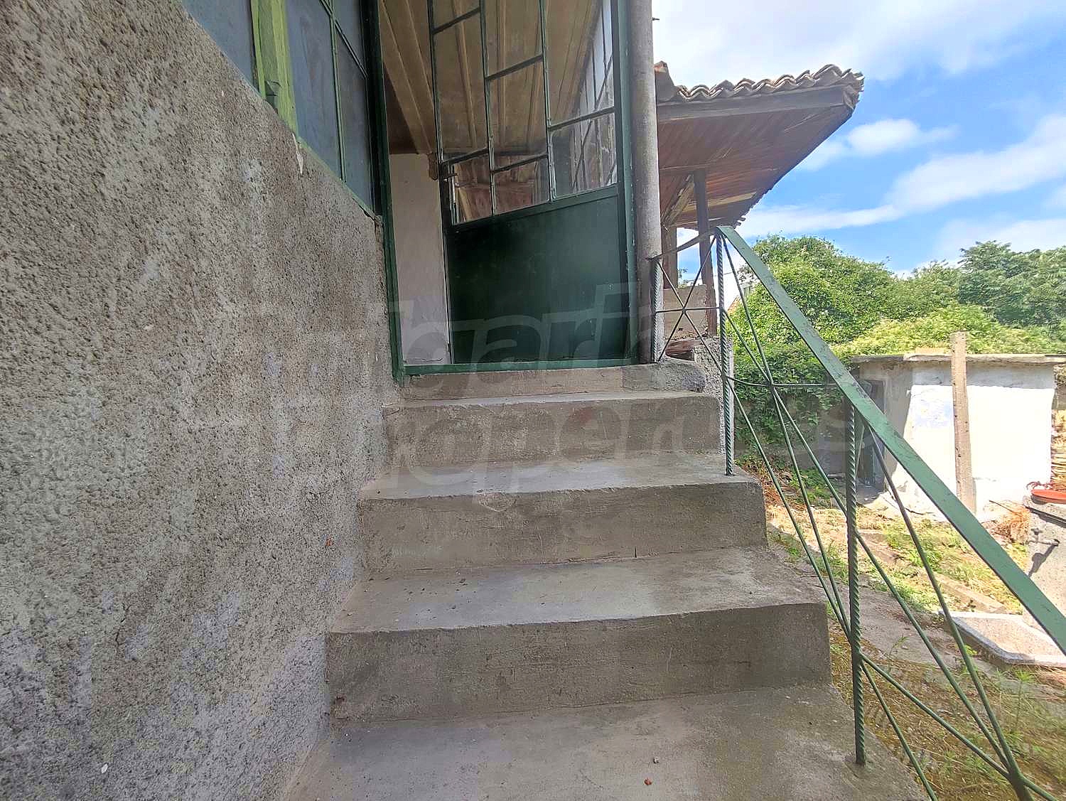 Gallery Picture 10