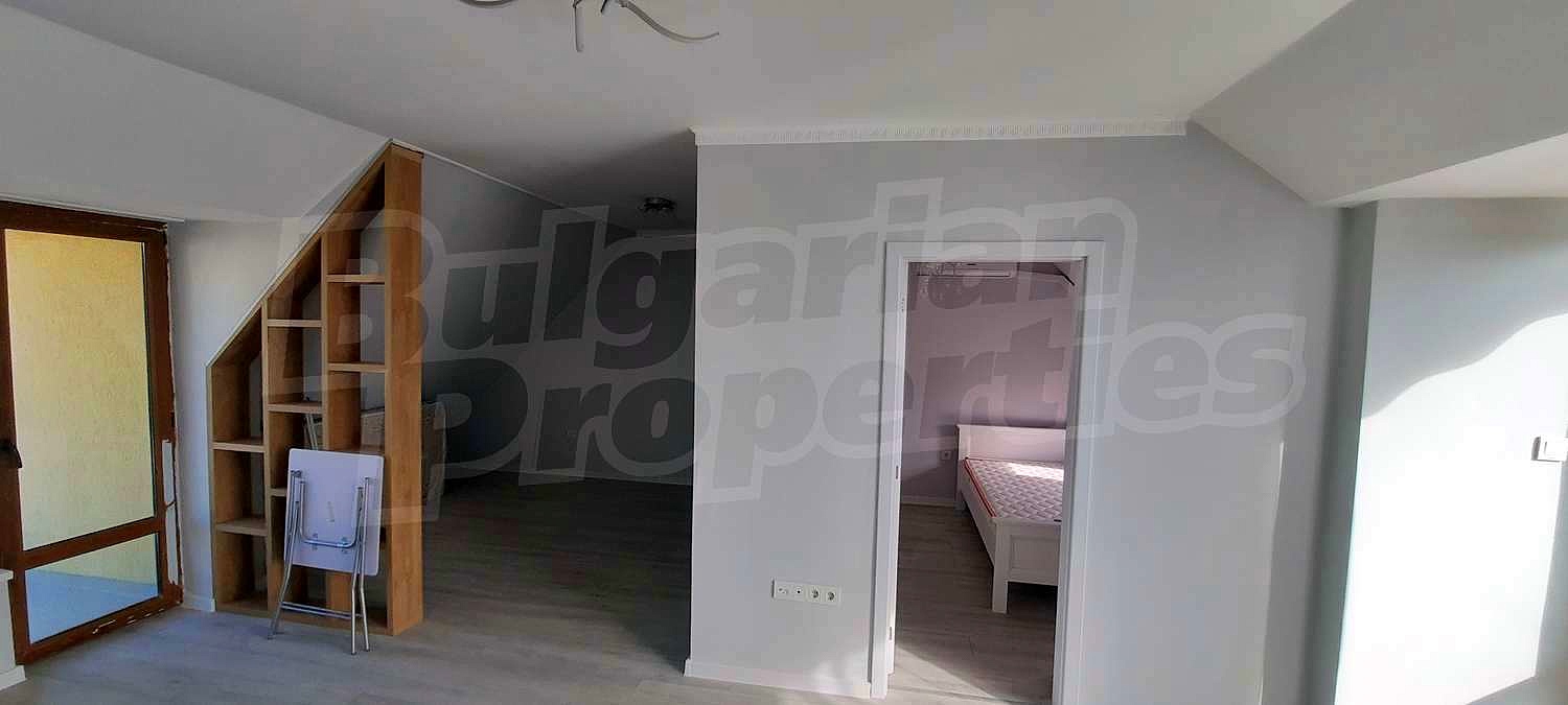 Gallery Picture 13