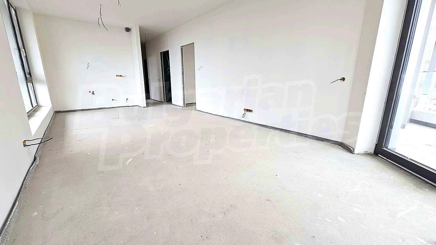 Gallery Picture 5