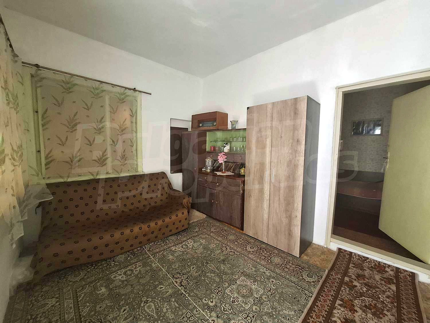 Gallery Picture 36