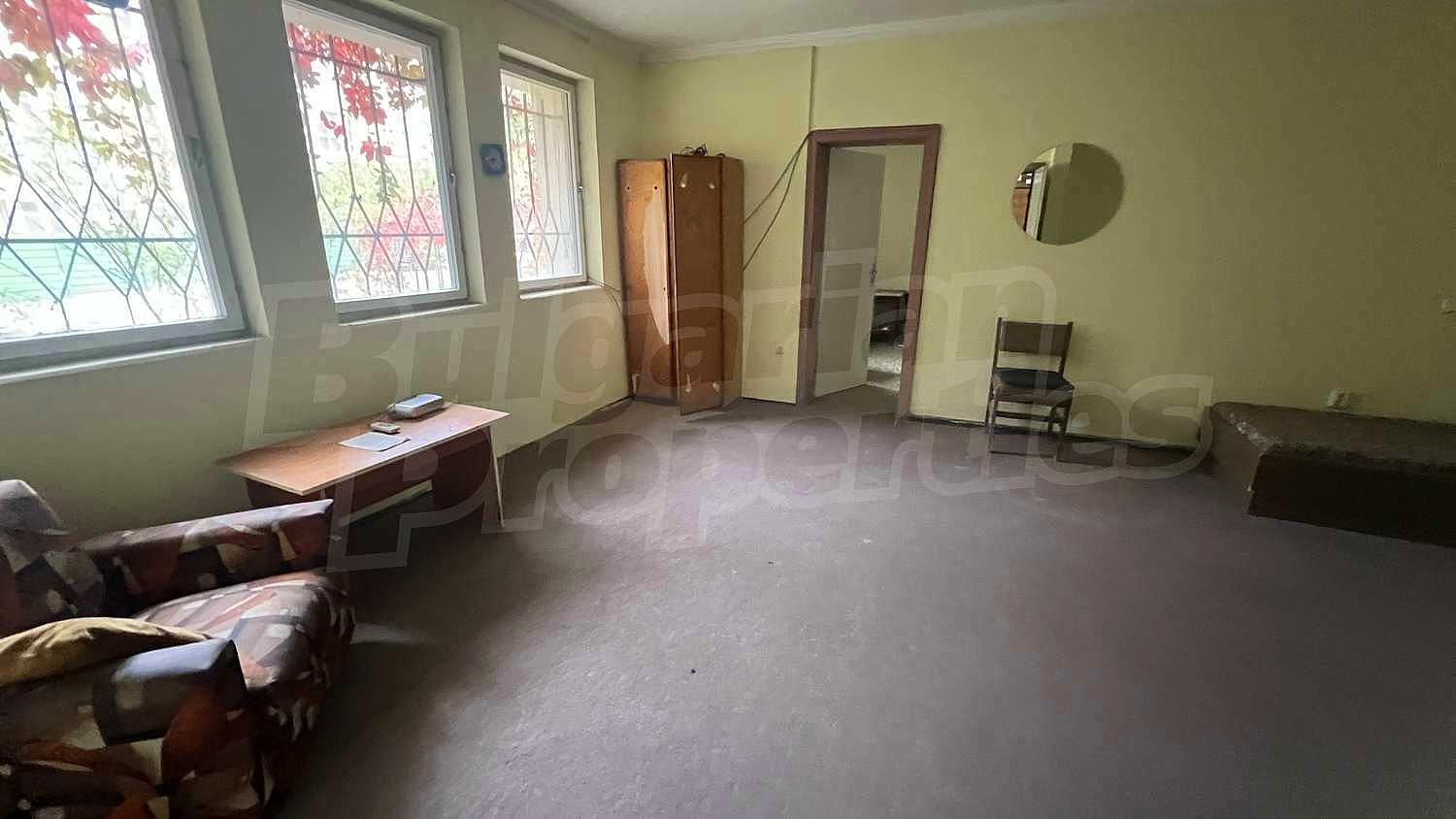Gallery Picture 17