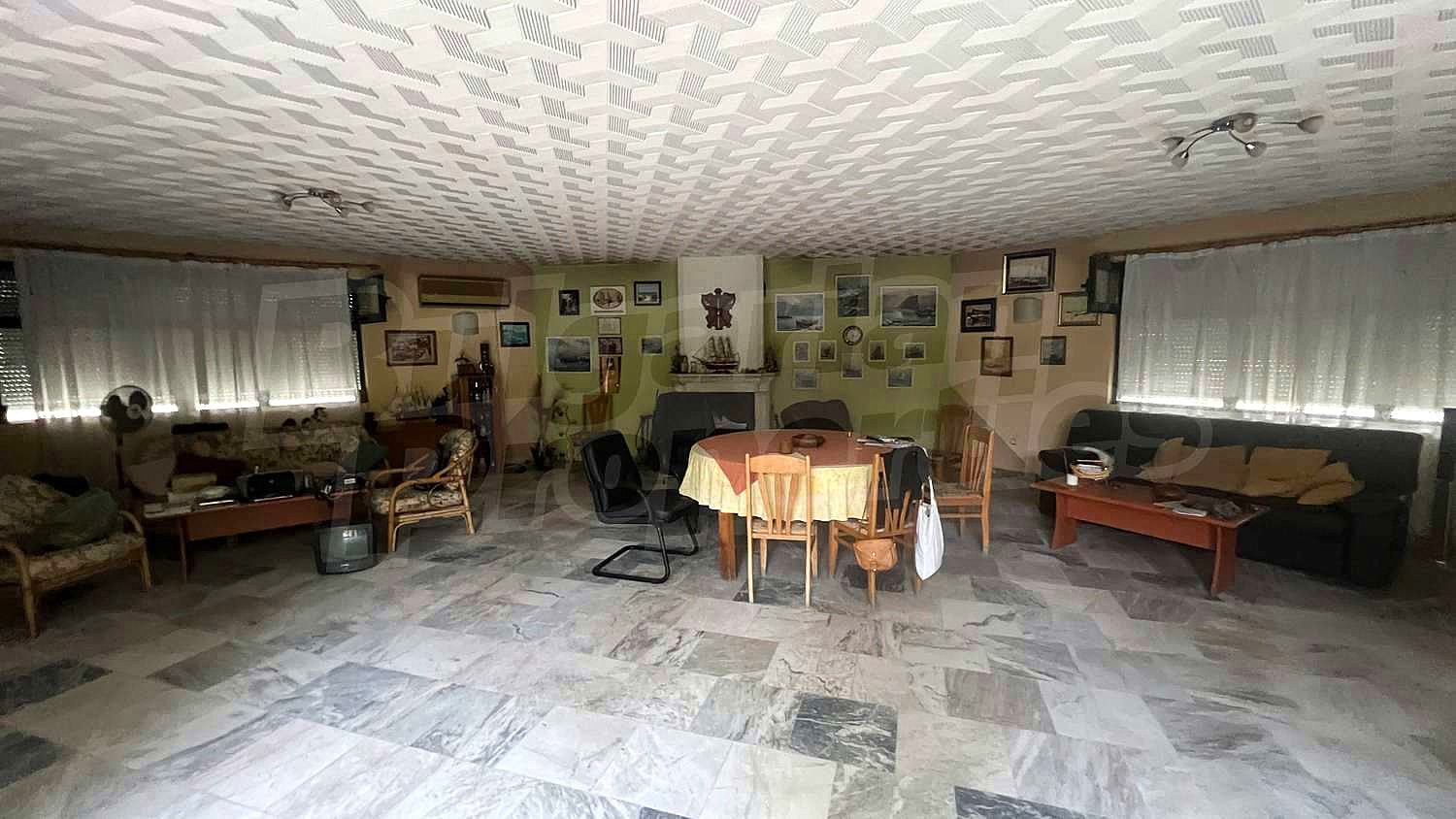 Gallery Picture 7