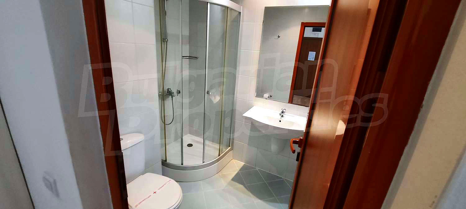 Gallery Picture 36