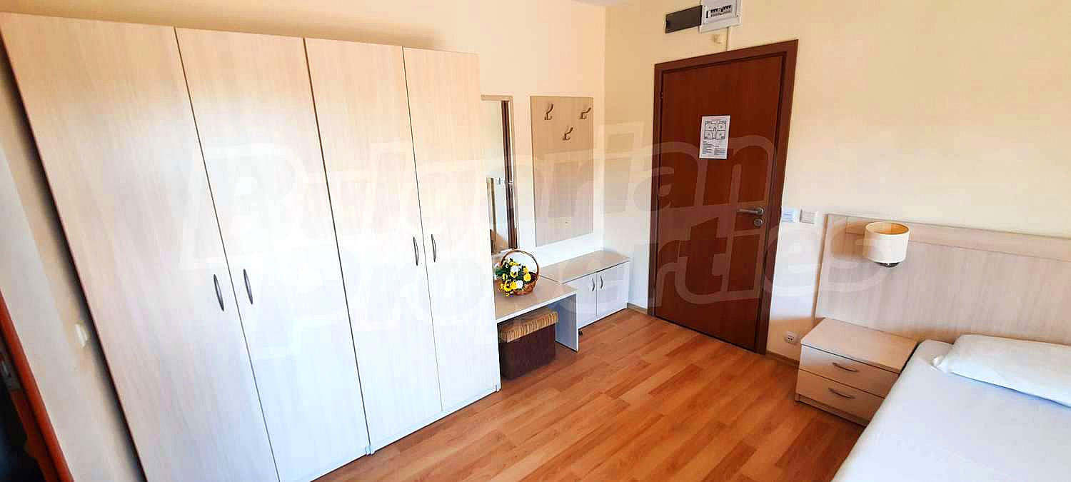 Gallery Picture 34