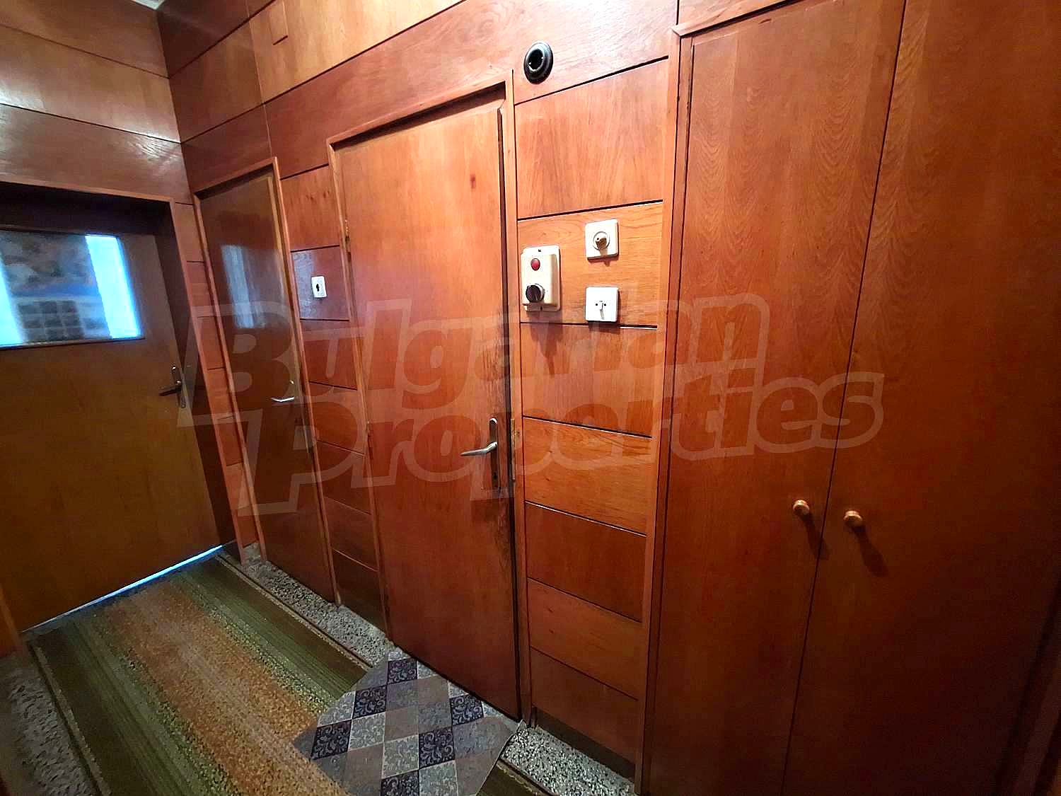 Gallery Picture 13