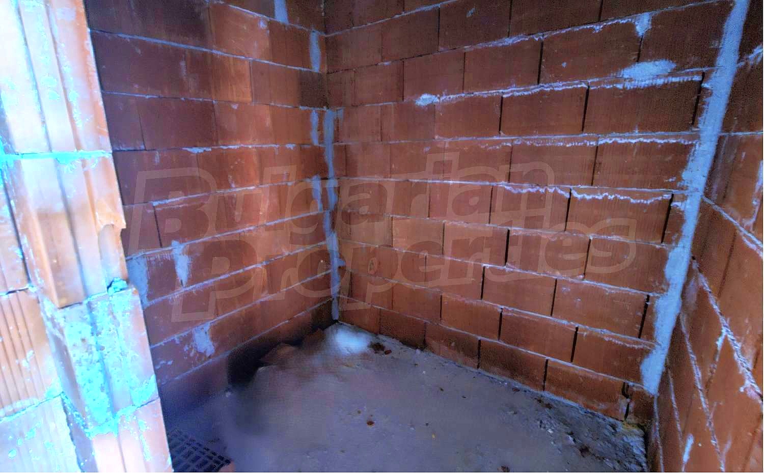 Gallery Picture 5
