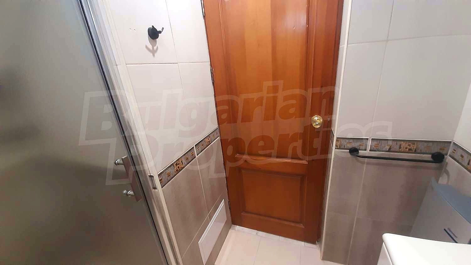 Gallery Picture 19