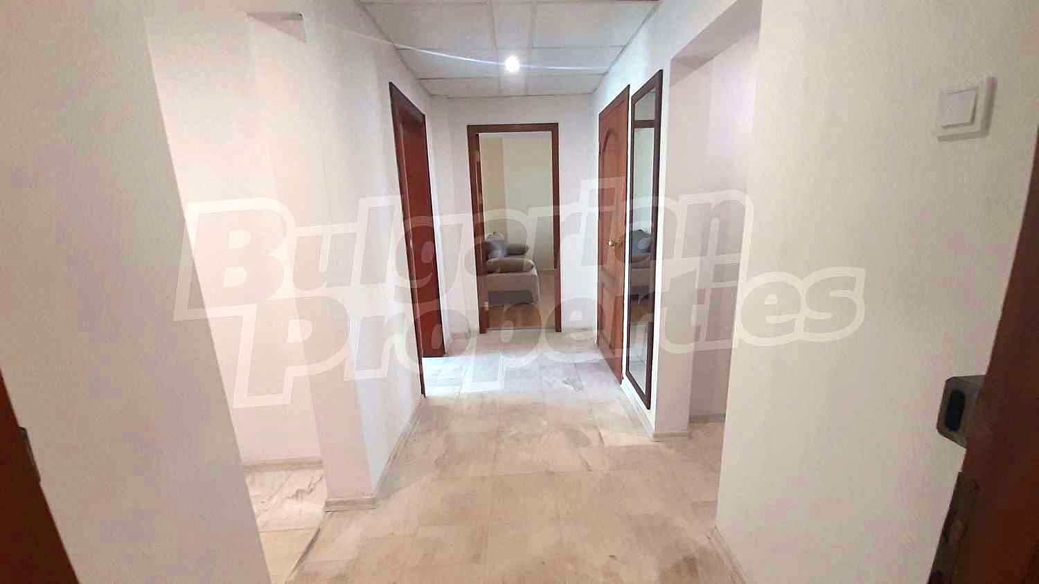 Gallery Picture 31
