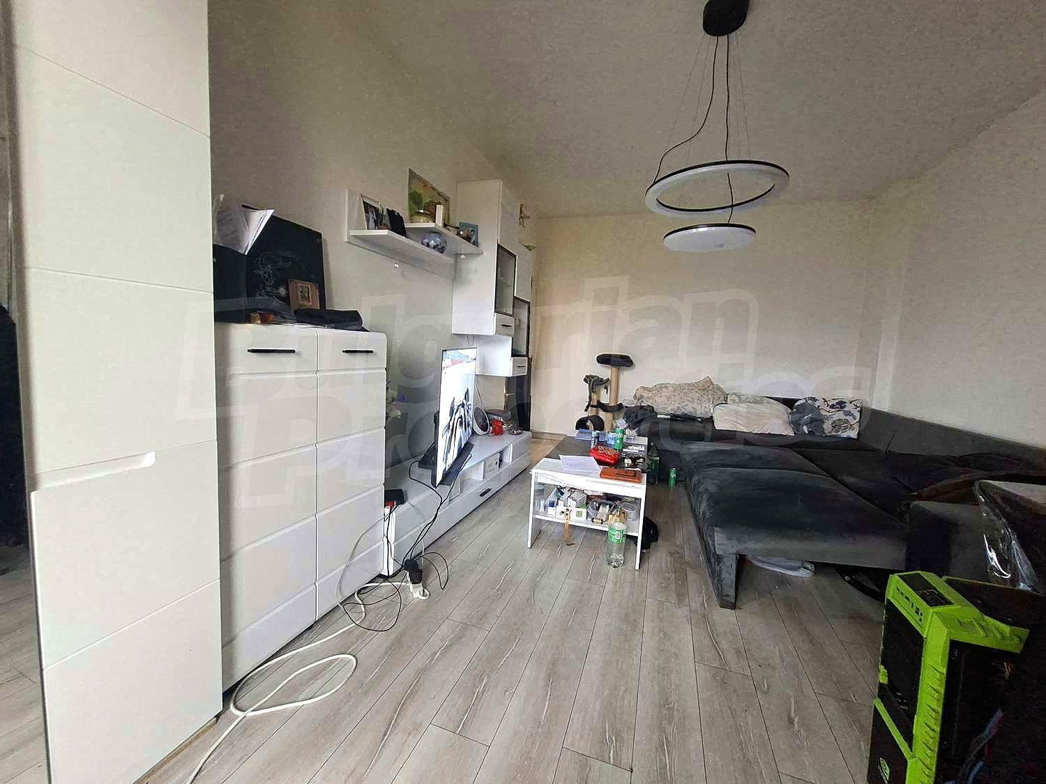 Gallery Picture 7