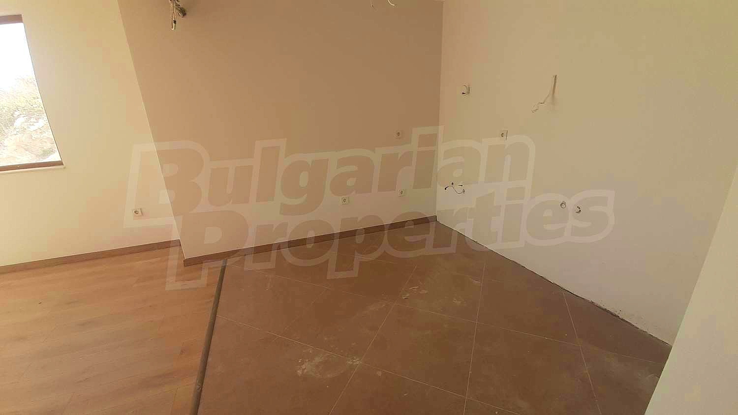 Gallery Picture 10