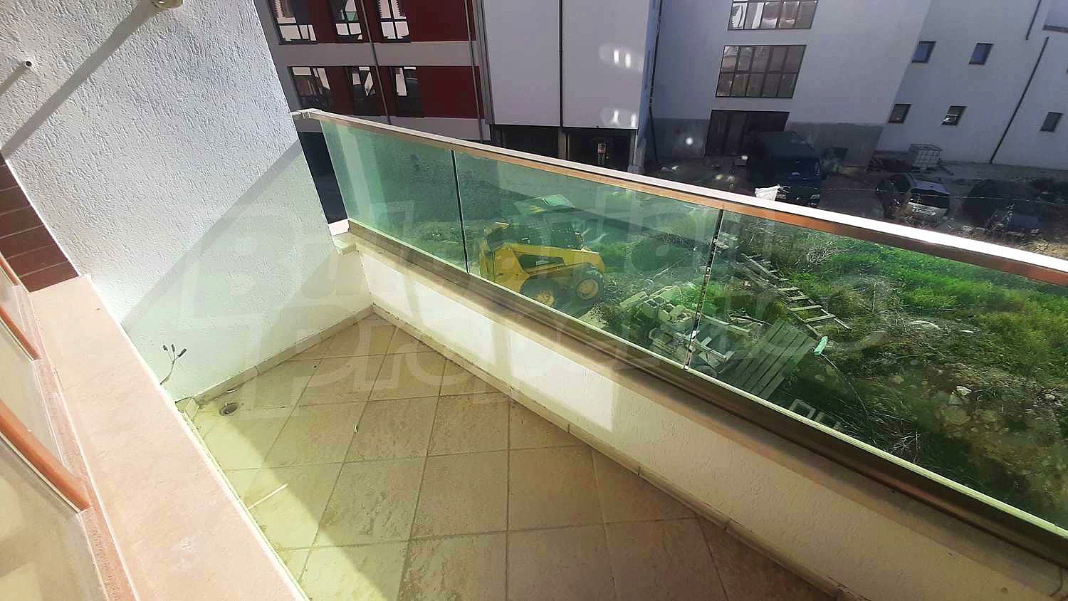 Gallery Picture 11