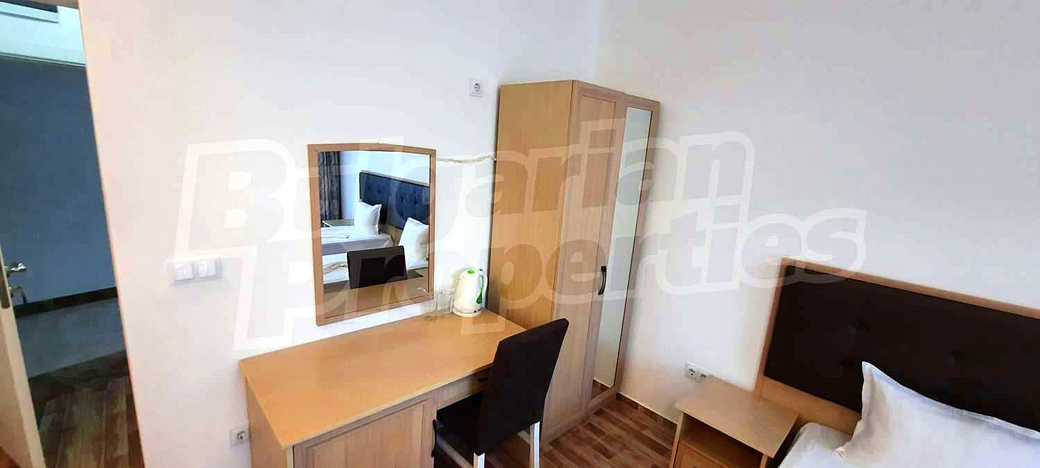 Gallery Picture 31