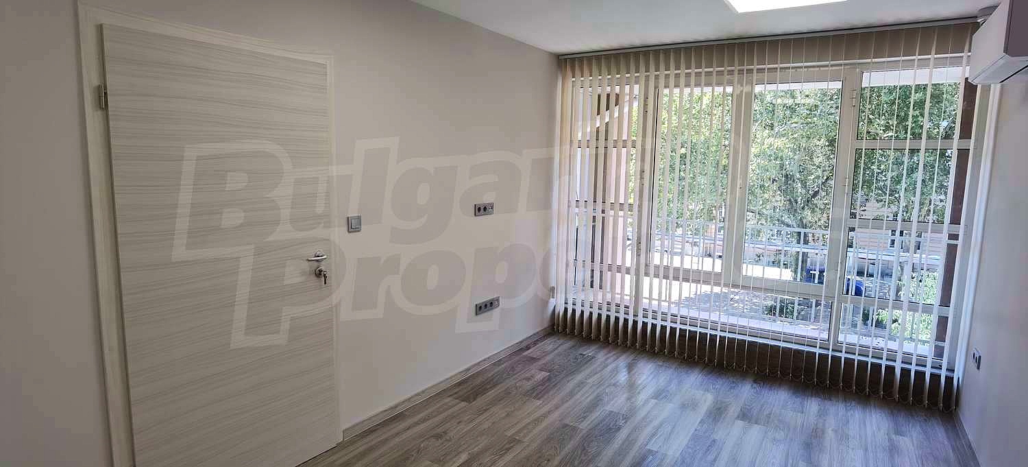 Gallery Picture 5