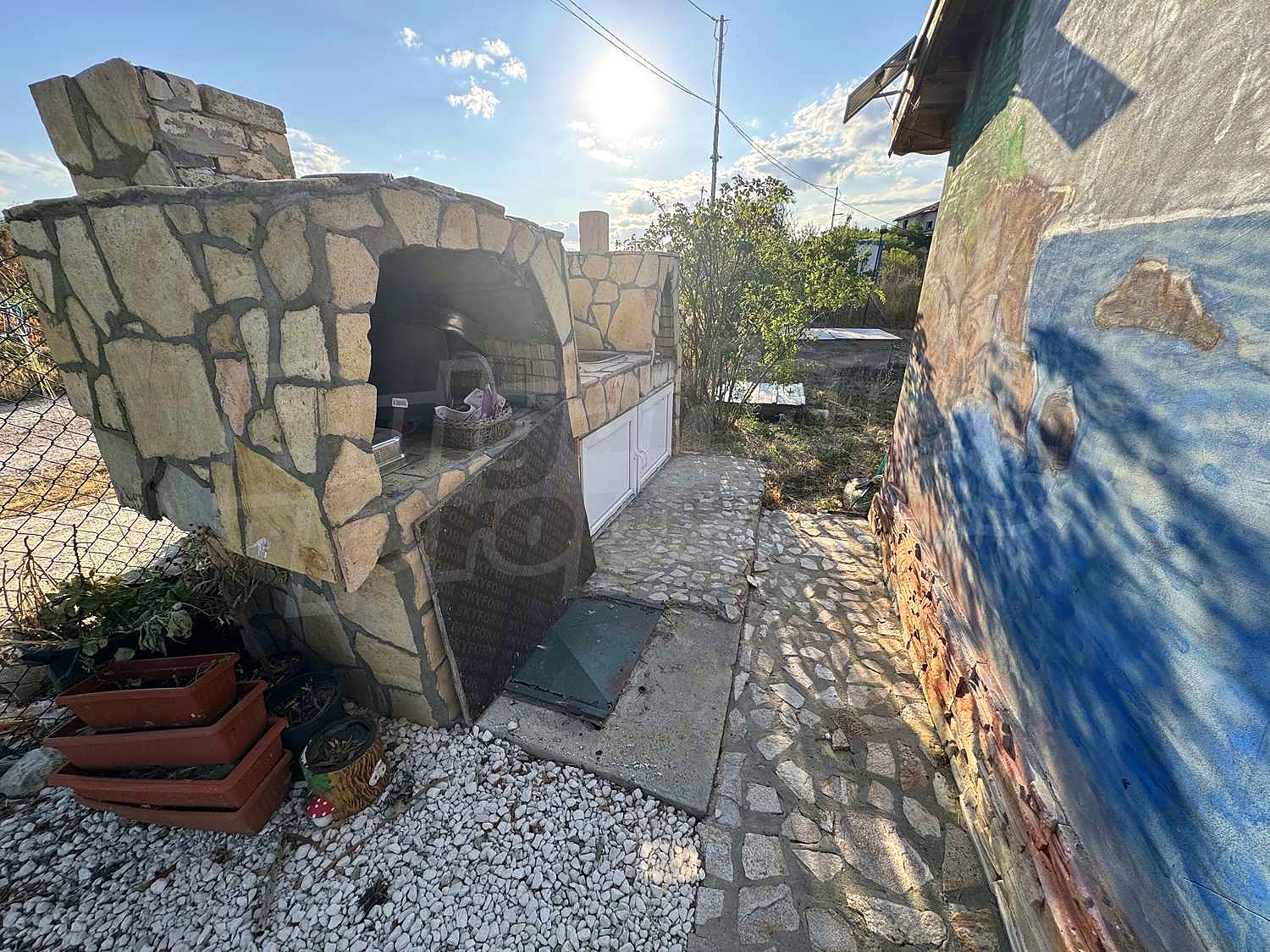 Gallery Picture 17