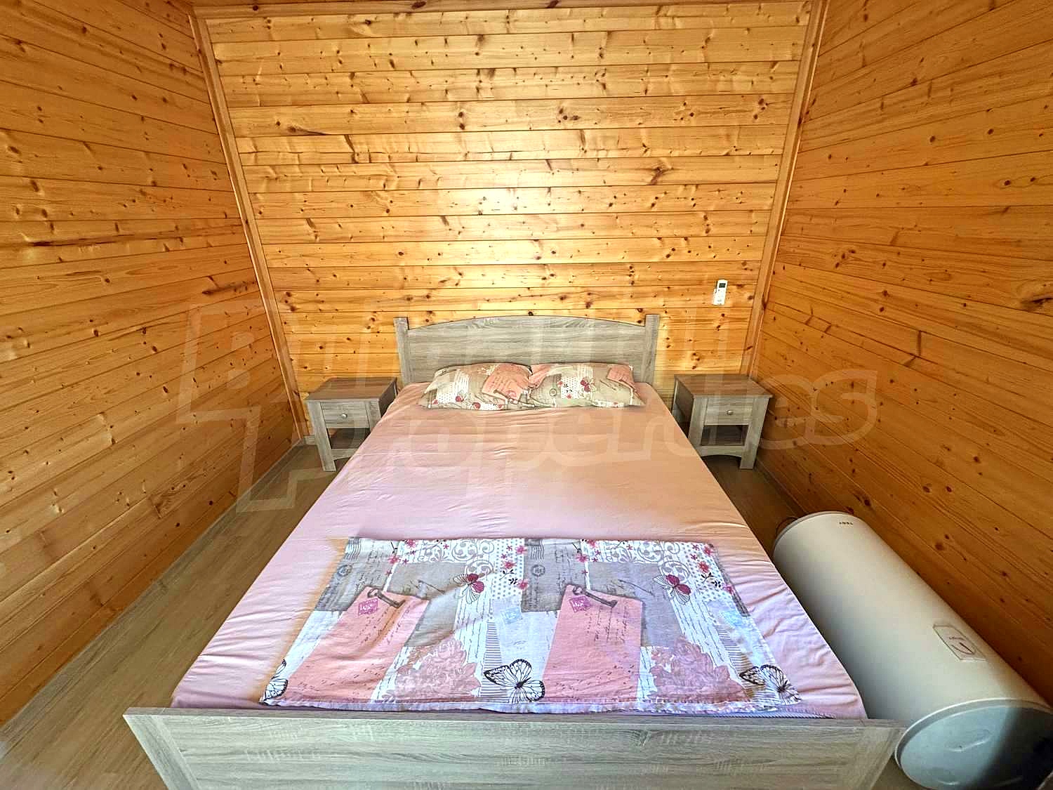 Gallery Picture 24