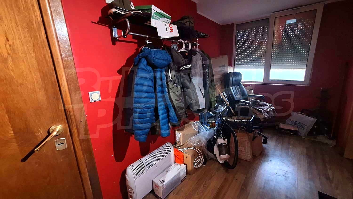 Gallery Picture 13