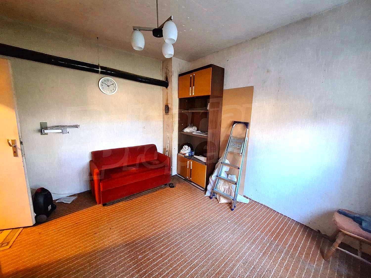 Gallery Picture 4