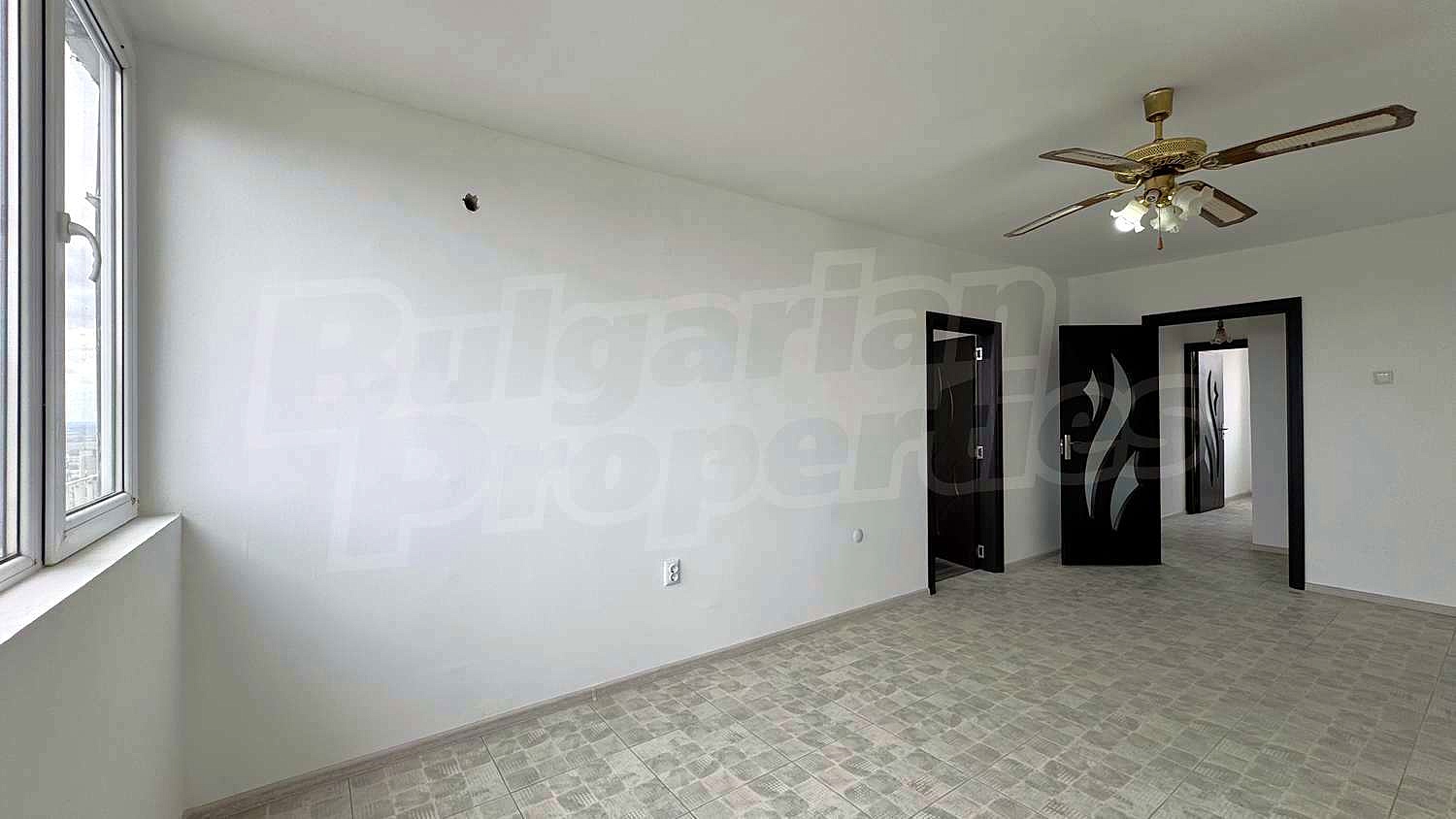 Gallery Picture 9