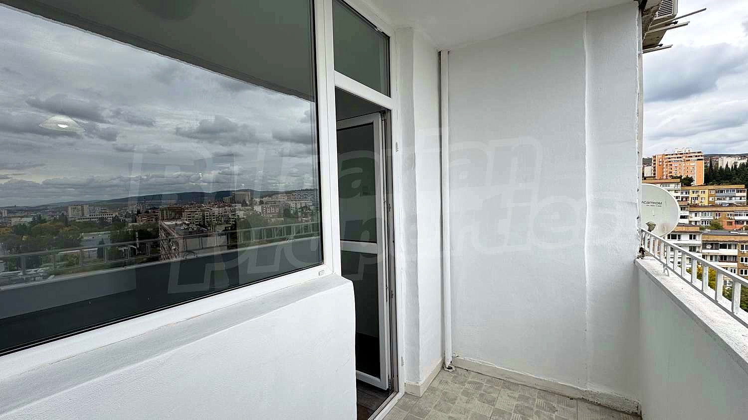 Gallery Picture 18