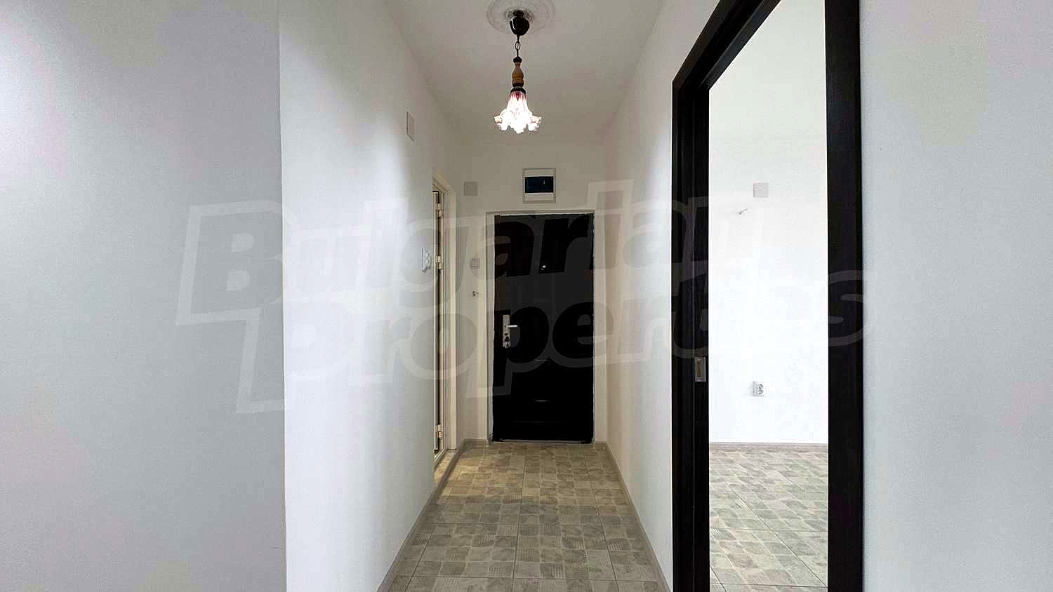Gallery Picture 35