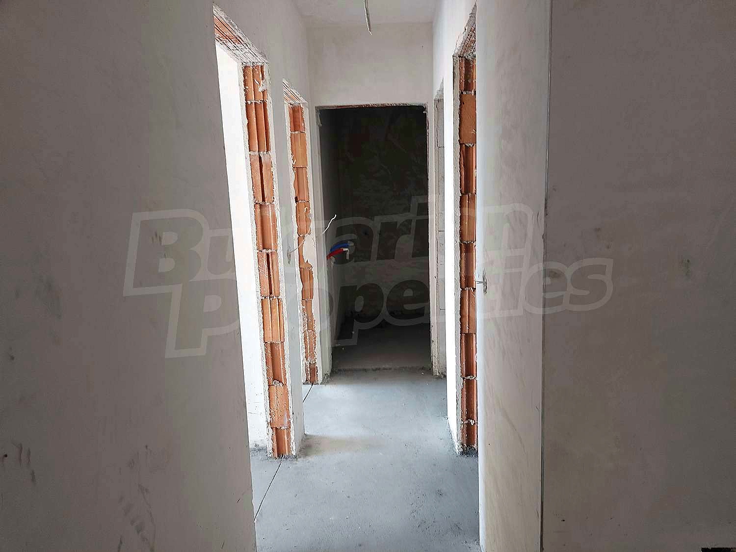 Gallery Picture 41