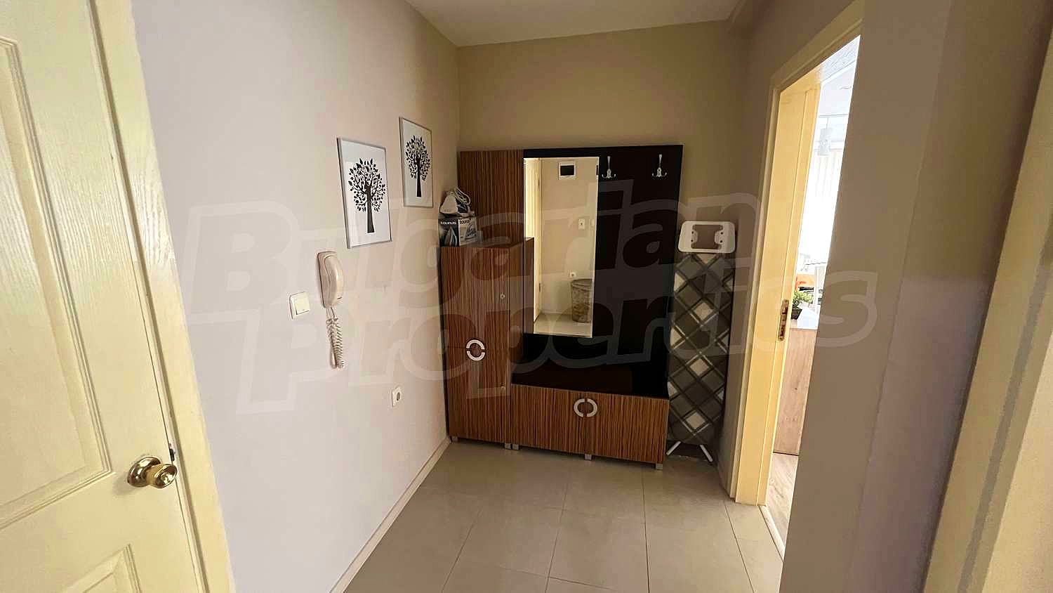 Gallery Picture 29
