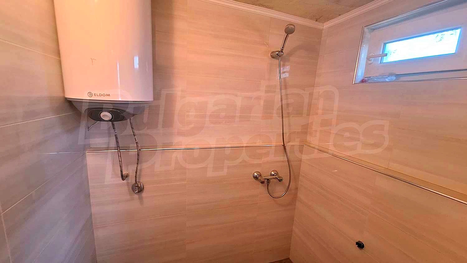 Gallery Picture 10