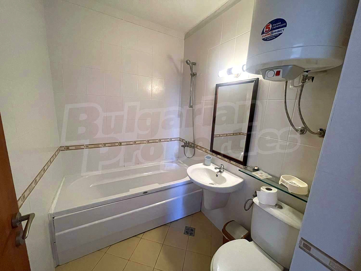 Gallery Picture 10