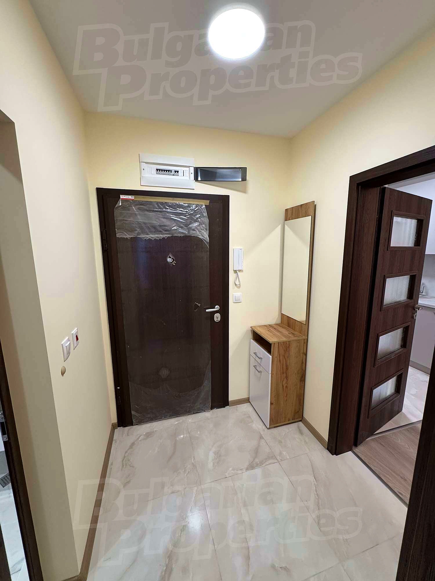 Gallery Picture 10