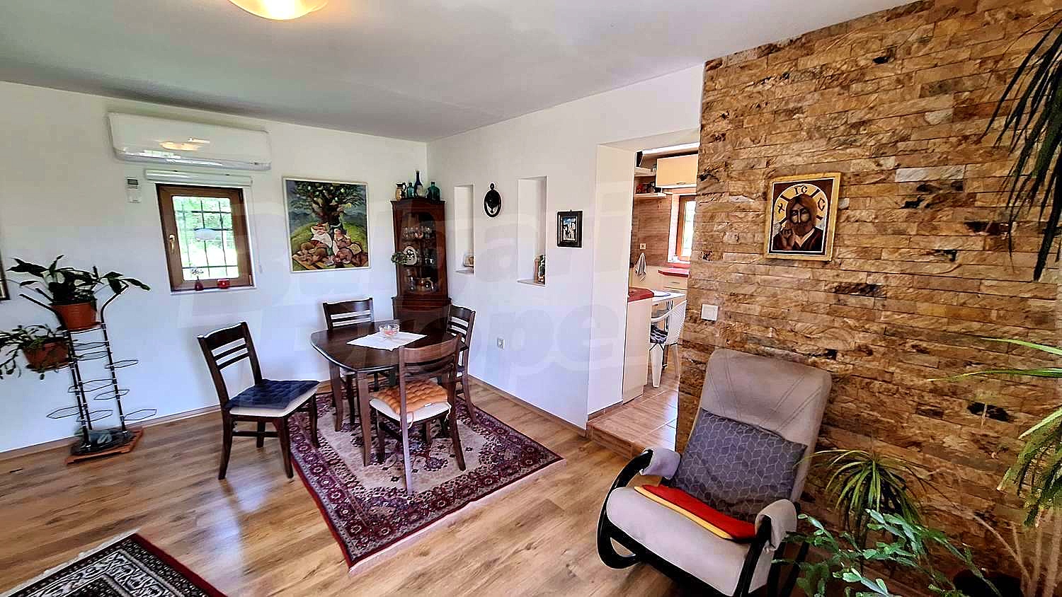 Gallery Picture 25