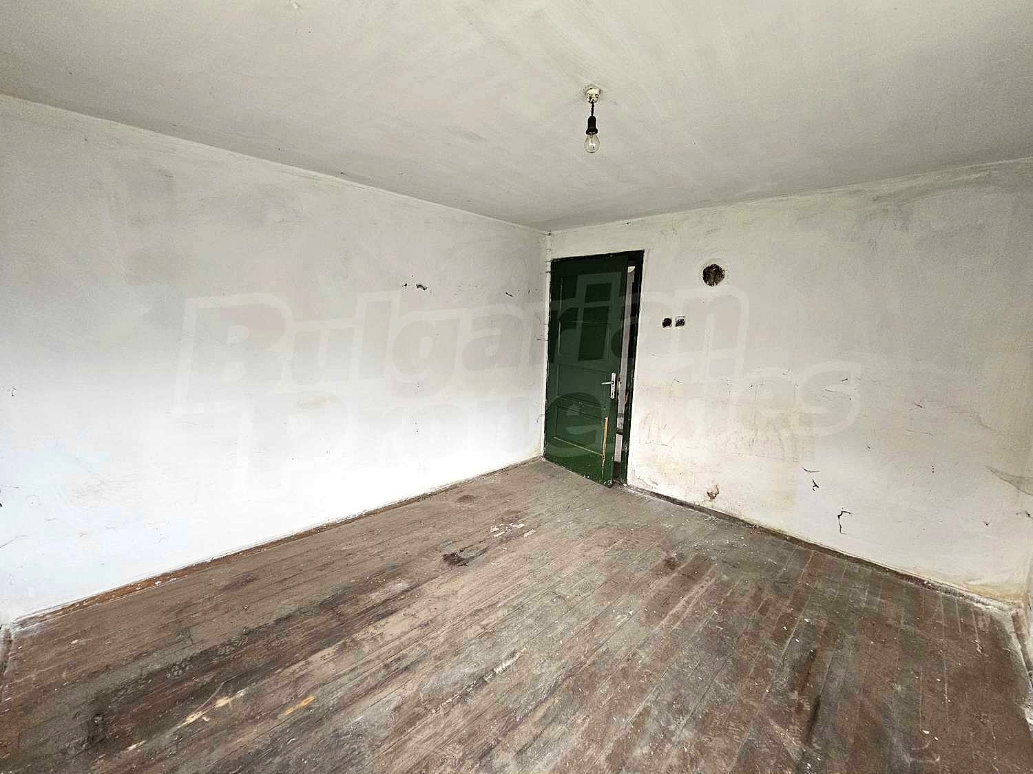 Gallery Picture 33