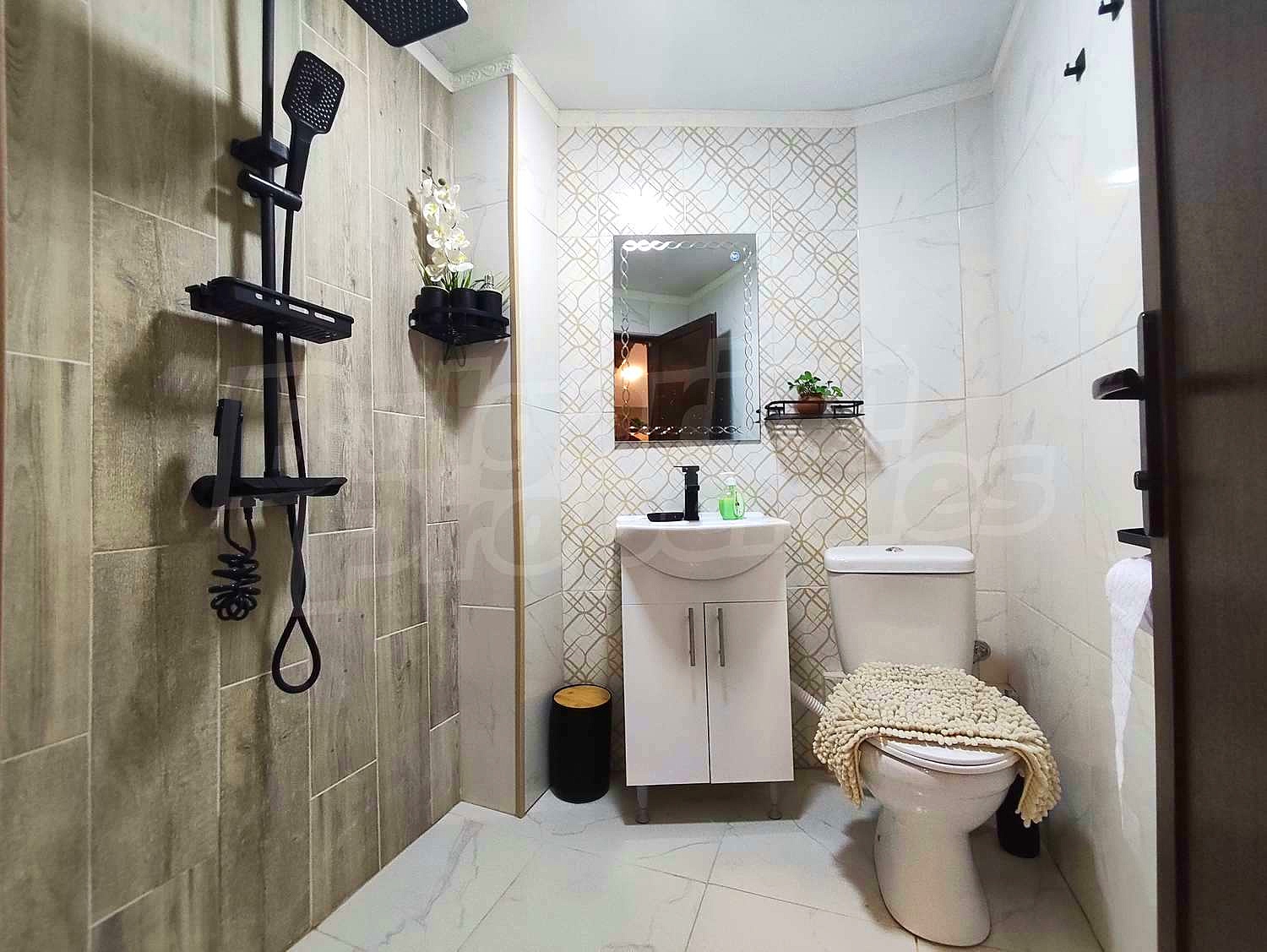 Gallery Picture 39